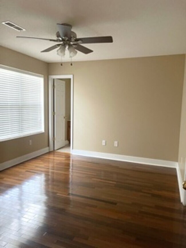 Foto del edificio - Powell/Anderson County 37849 - 3 bedroom, ...