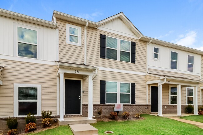 Building Photo - 291 Century Dr