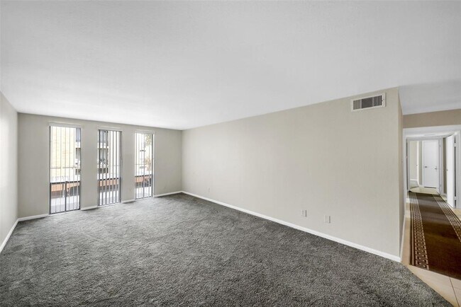 Foto del edificio - 4641 Wild Indigo St