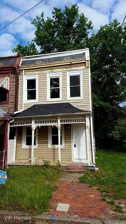 Primary Photo - 914 N 4th St