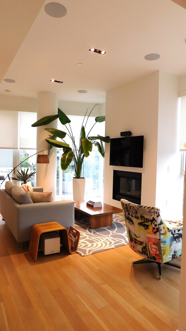 Foto del edificio - 1075 NW Northrup St