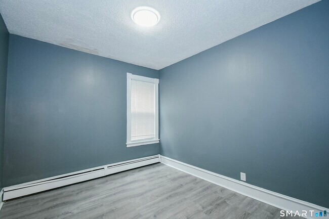 Foto del edificio - 122 Hungerford St