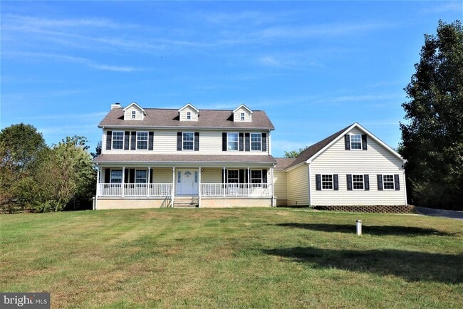 Building Photo - 412 Pauline Dr