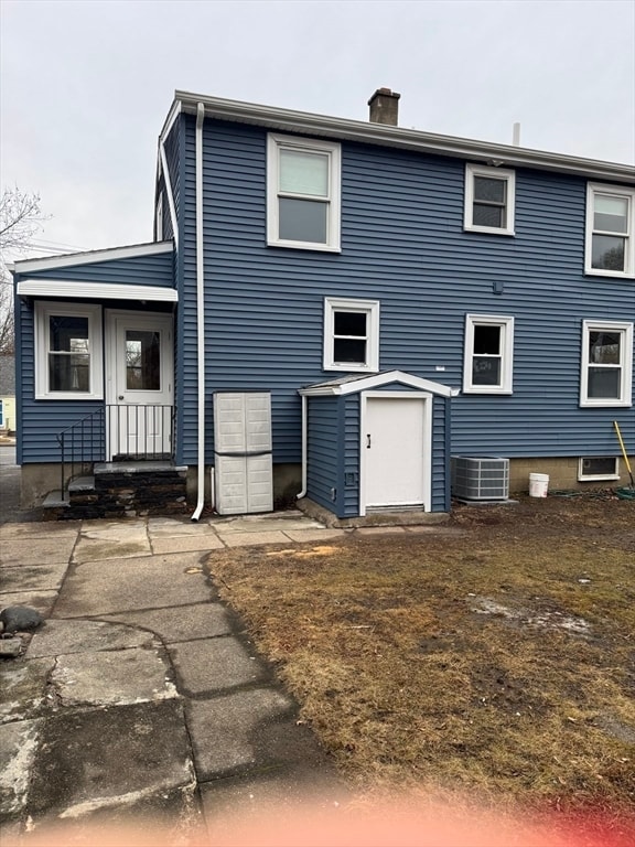 Building Photo - 324 Lowell St