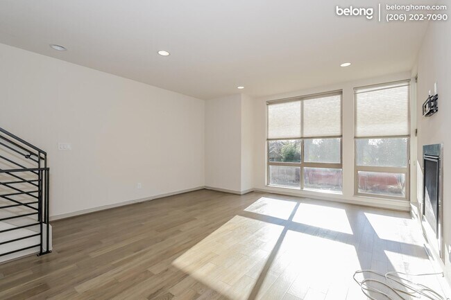 Foto del edificio - 504 N 105th St