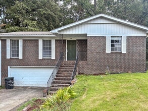 Building Photo - 976 Ridgewood Cir