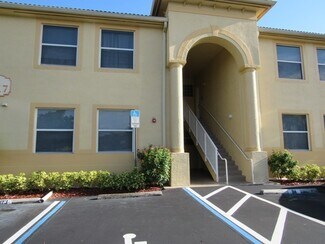 Building Photo - 4117 Bellasol Cir