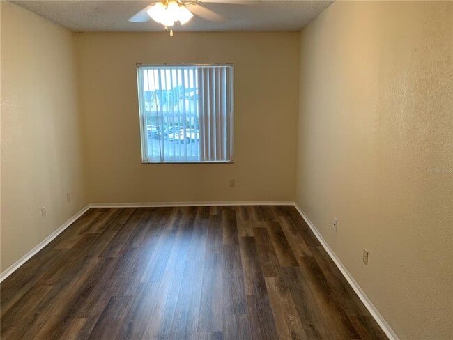 Building Photo - 2433 Barley Club Dr