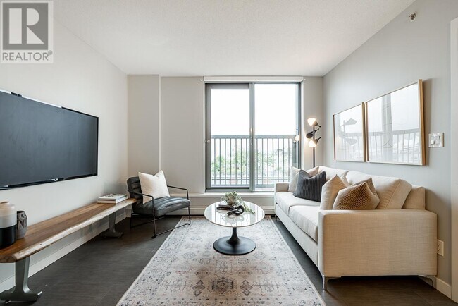 Photo du bâtiment - 66-1066 W Cordova St