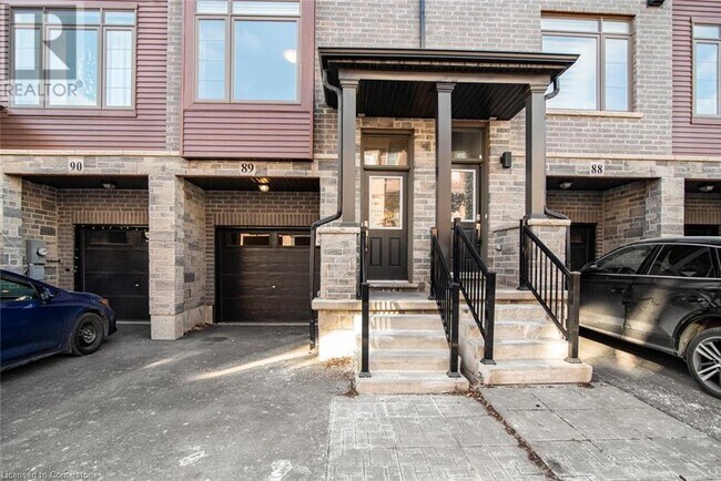 Photo du bâtiment - 575 Woodward Ave