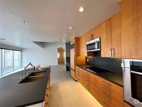 Building Photo - 17107 Knots Landing