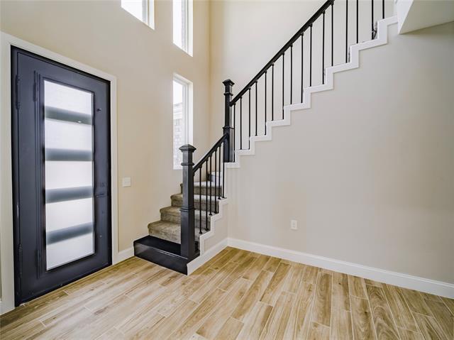 Building Photo - 2402 Hunter Hill Dr