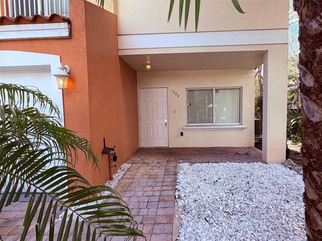 Building Photo - 1406 NW 3rd St