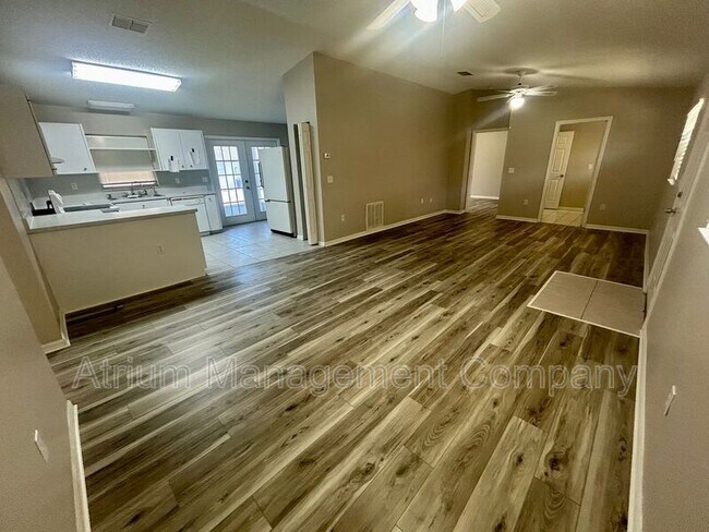 Building Photo - 4603 Audrey Ln