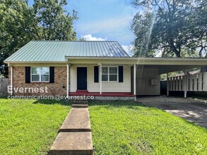 Building Photo - 1369 Bennington Dr