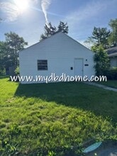 Building Photo - 4129 Robinwood Dr
