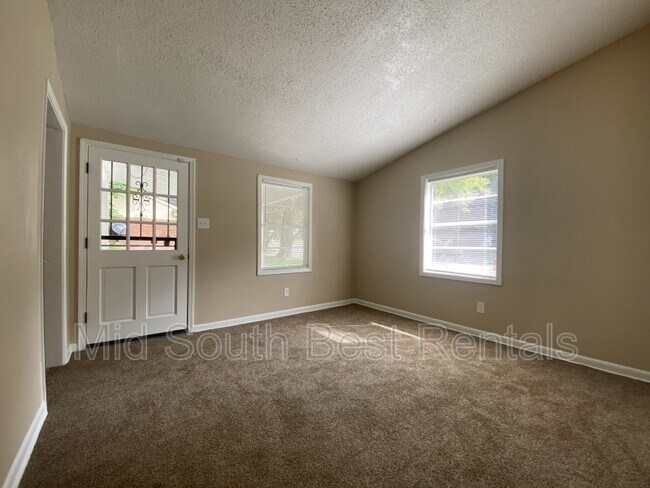 Foto del edificio - 4327 Mountain Terrace St