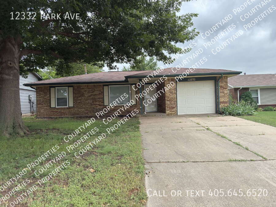 Primary Photo - 12332 Park Ave