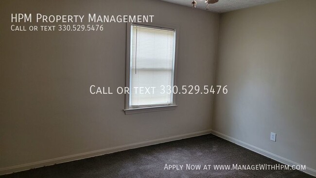Building Photo - CALL 330-529-5476 TO SCHEDULE A SHOWING!