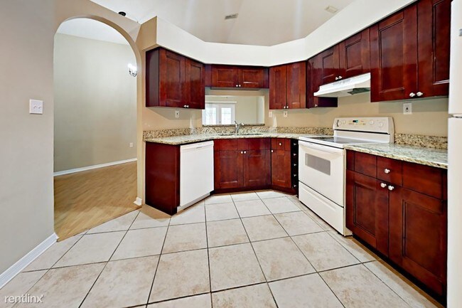 Foto del edificio - 1704 Brandon Trace Ave