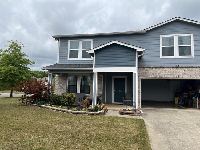 Building Photo - 110 Tynedale Dr