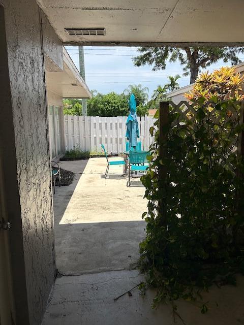 Foto del edificio - 14752 Wildflower Ln