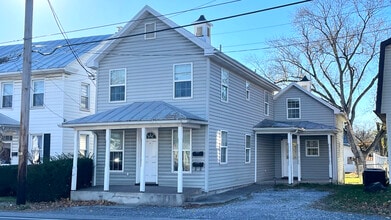 Building Photo - 1294 N Mountain Rd