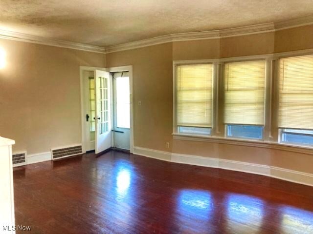 3578 E 154th St Cleveland, OH 44120 – photo 3