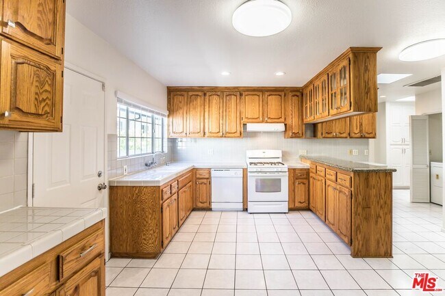 Foto del edificio - 12438 Woodgreen St
