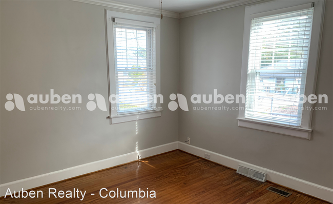 Building Photo - 4 br, 2 bath House - 434 Michaelmas Avenue