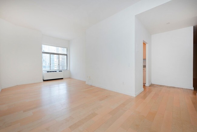 Foto del edificio - 2 Bedroom @ 90W !