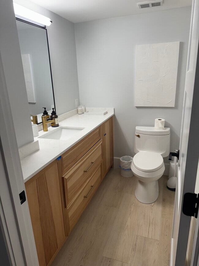 Foto del edificio - VACATION RENTAL - SNOW BIRDS - Monthy rent...