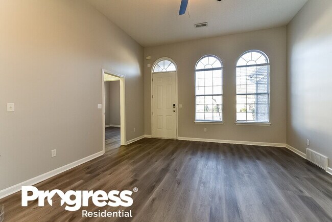 Building Photo - 1336 Carlton Ridge Dr