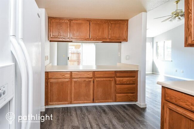 Building Photo - 1649 Winston Circle