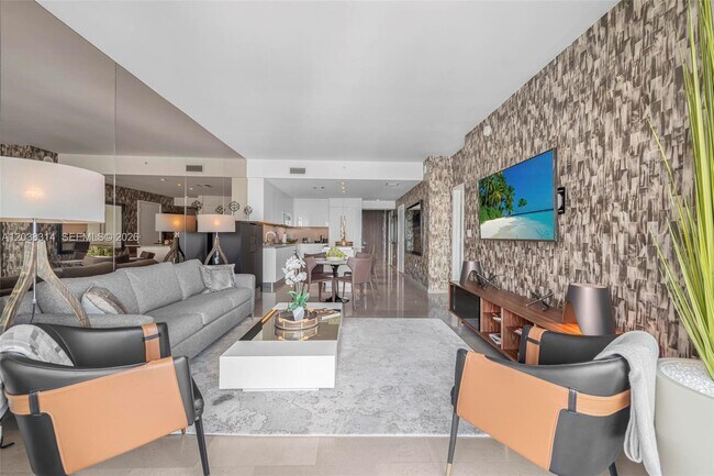 Foto del edificio - 88 SW 7th St
