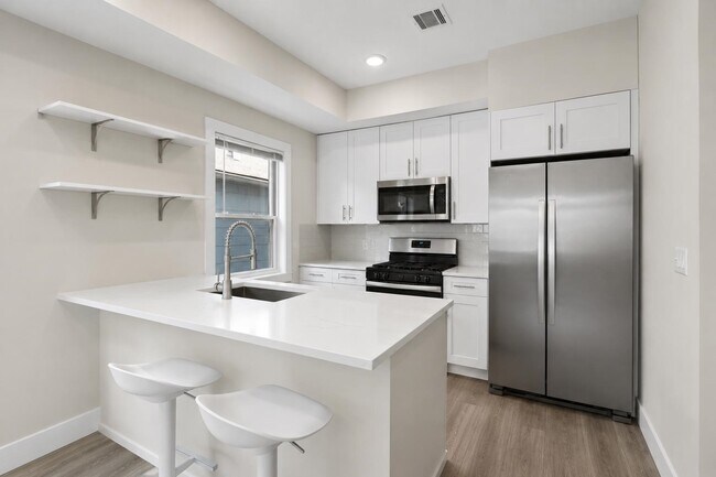 Foto del edificio - 4805 Aschoff Pl