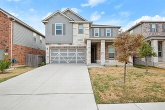 Building Photo - 109 Pilsener Pass