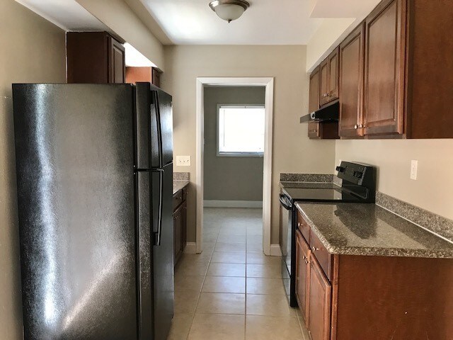 Building Photo - 5018 Indialantic Dr