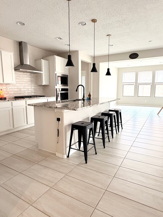 Foto del edificio - 6755 Sydney Drive NE