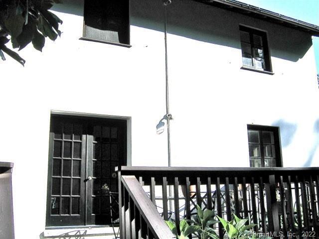 Building Photo - 684 Westover Rd