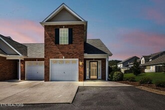 Building Photo - 3703 Sean Grove Way