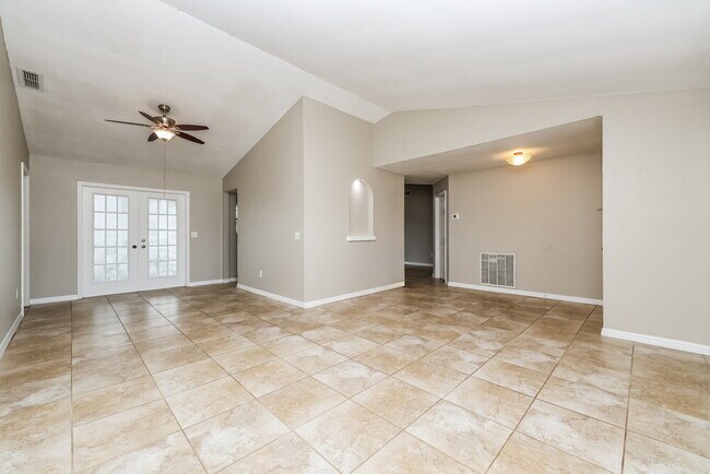 Foto del edificio - 7220 Bromley Dr