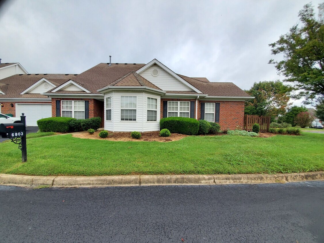 6803 Casey Pl, Louisville, KY 40229 House Rental in Louisville, KY