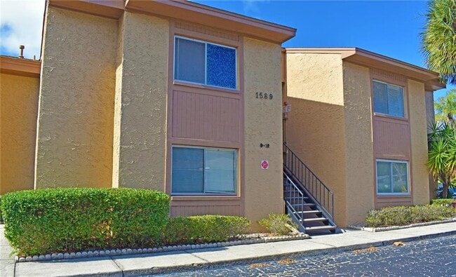 Building Photo - 1589 Greenlea Dr