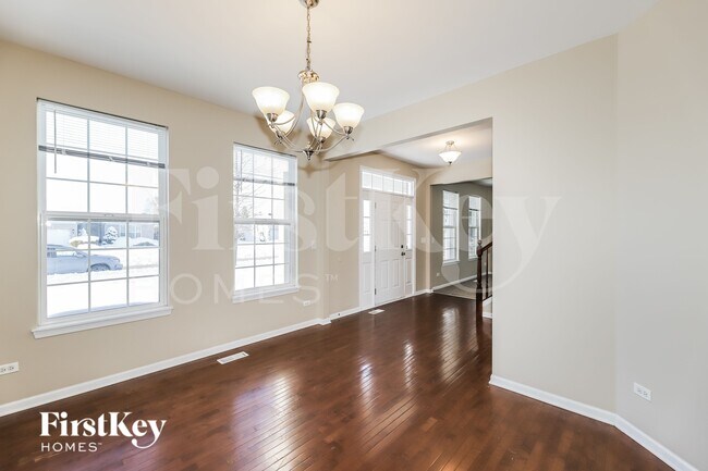 Foto del edificio - 6641 Ayre Dr