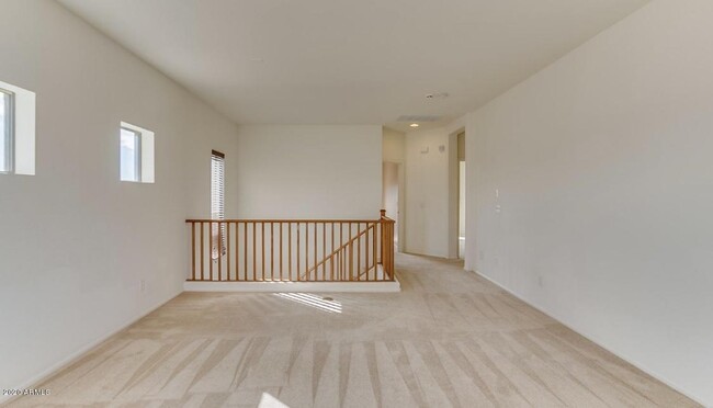 Building Photo - 13741 W Port Royale Ln