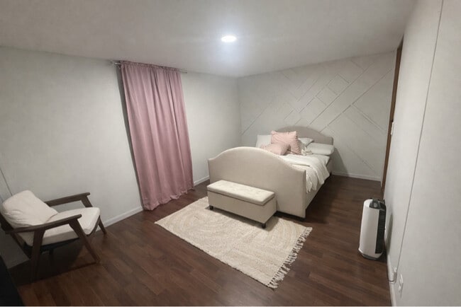 Foto del edificio - 119 Aycock Rd