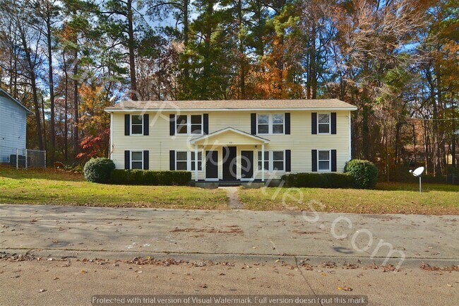 Foto del edificio - 121 Beatty Downs Rd, Apt C, Columbia, SC 2...