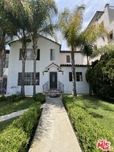 Building Photo - 153 N Hamilton Dr
