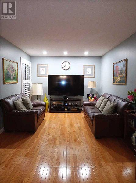 Primary Photo - 122 Douglas Haig Dr